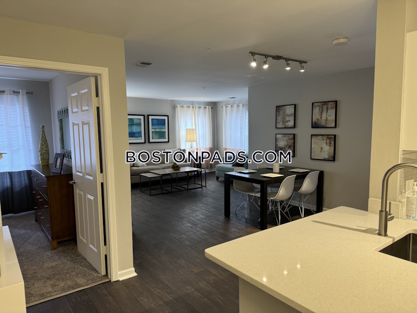 QUINCY - SOUTH QUINCY - 2 Beds, 2 Baths - Image 9