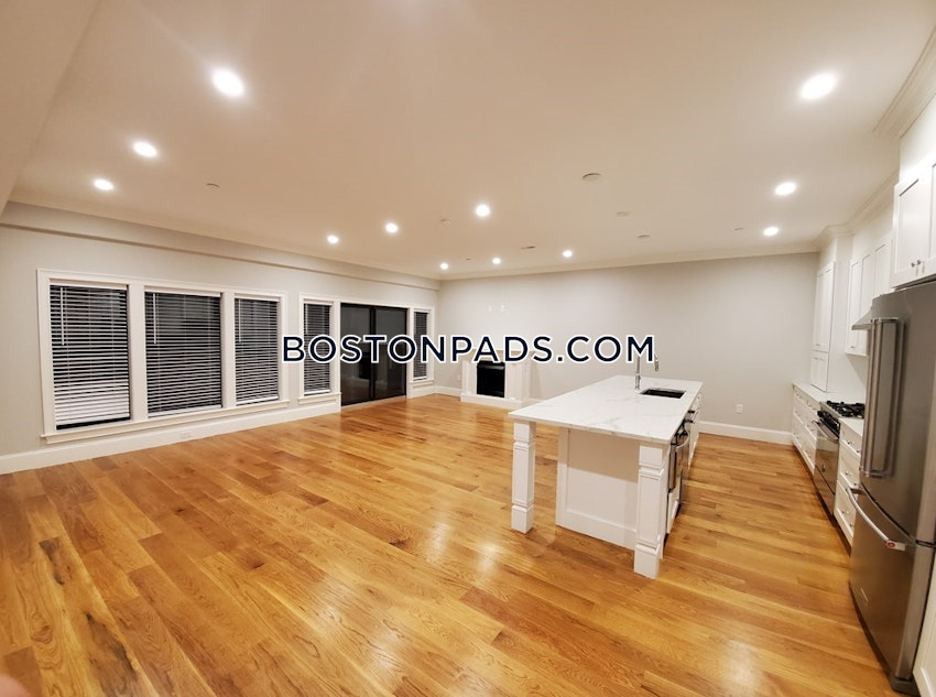BOSTON - SOUTH BOSTON - ANDREW SQUARE - 3 Beds, 3 Baths - Image 1