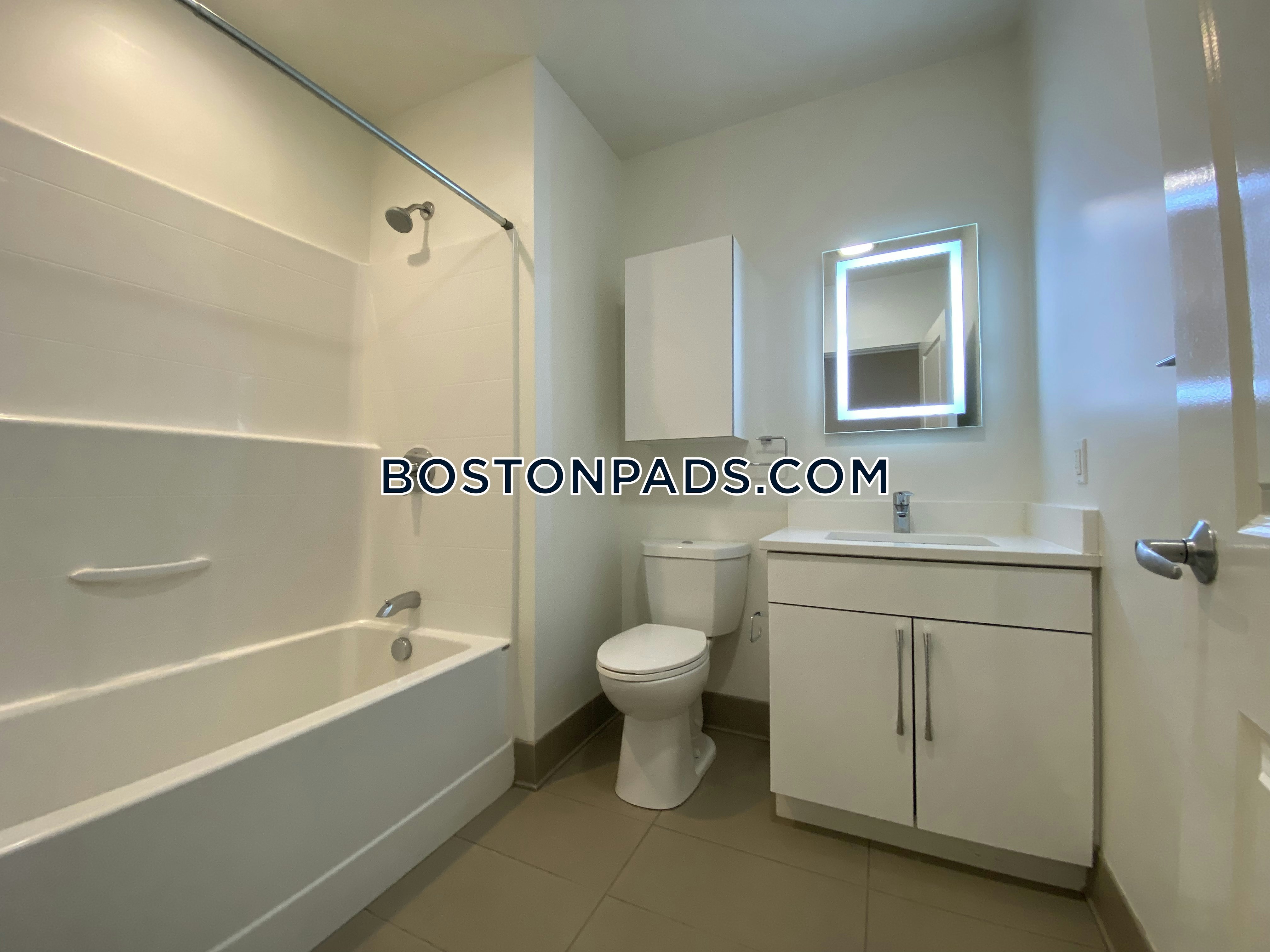 Boston - 3 Beds, 1 Baths
