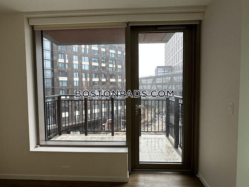 BOSTON - SEAPORT/WATERFRONT - 2 Beds, 2 Baths - Image 58