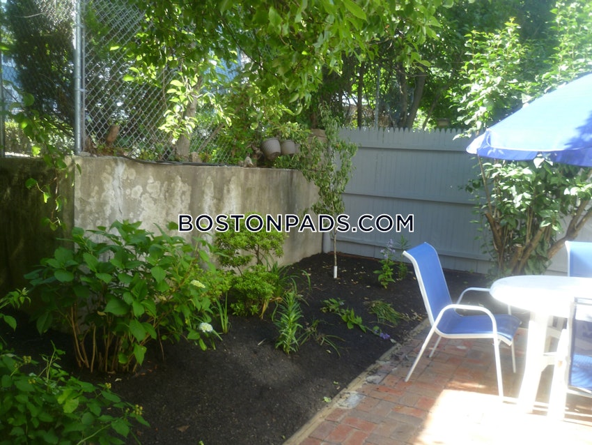 BOSTON - BRIGHTON - OAK SQUARE - 2 Beds, 2 Baths - Image 2