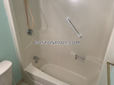 Boston - 2 Beds, 2.5 Baths