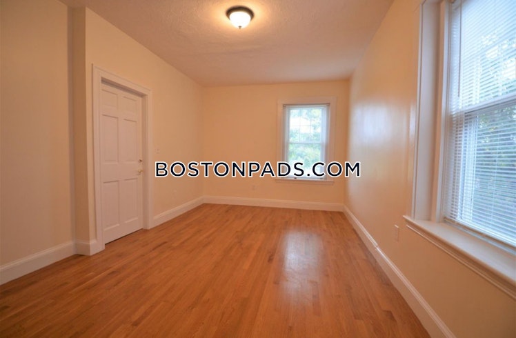 Winthrop Rd., Brookline