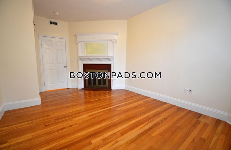 Winthrop Rd., Brookline