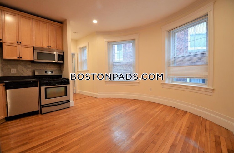 Winthrop Rd., Brookline