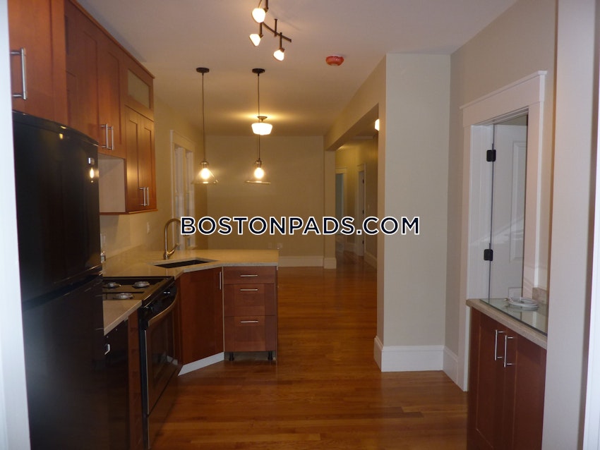 BOSTON - EAST BOSTON - EAGLE HILL - 4 Beds, 2 Baths - Image 1