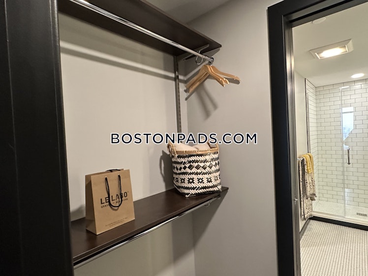 Congress St., Boston