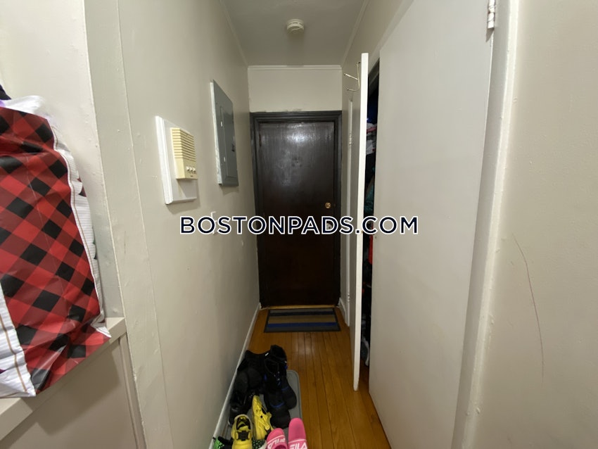 BOSTON - ALLSTON/BRIGHTON BORDER - 2 Beds, 1 Bath - Image 15