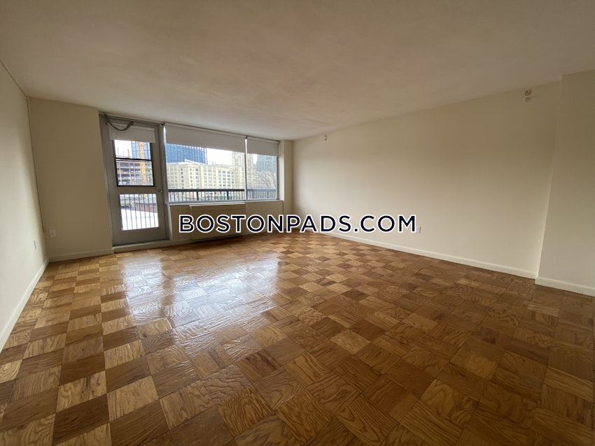 BROOKLINE- LONGWOOD AREA - 1 Bed, 1 Bath - Image 9