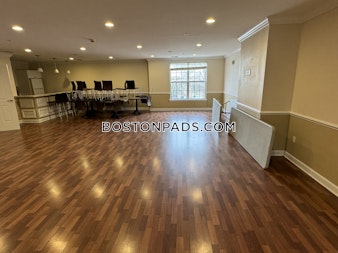 Falls Boulevard Quincy