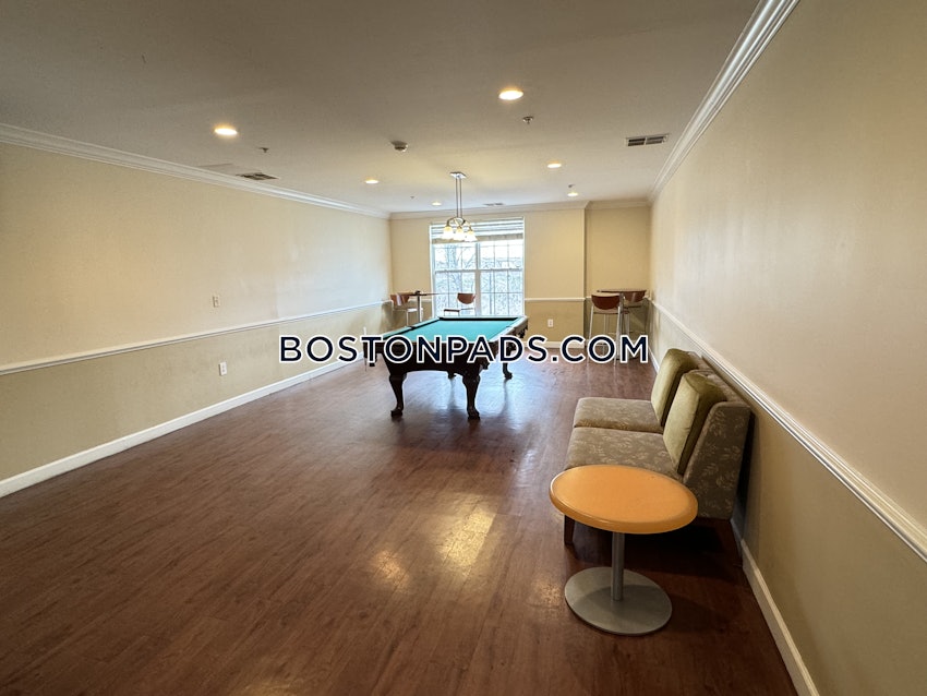 QUINCY - QUINCY CENTER - 1 Bed, 1 Bath - Image 10