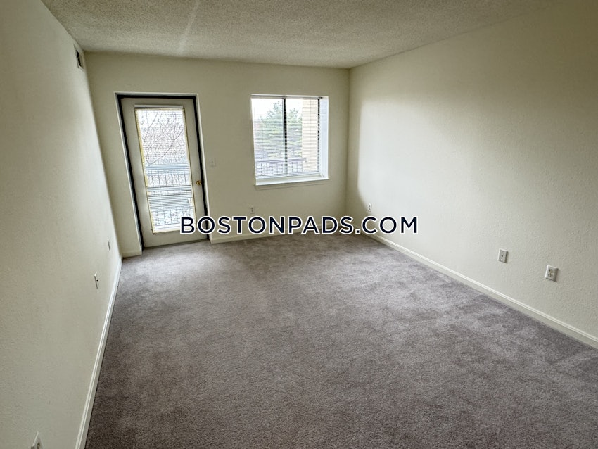 QUINCY - QUINCY CENTER - 1 Bed, 1 Bath - Image 3