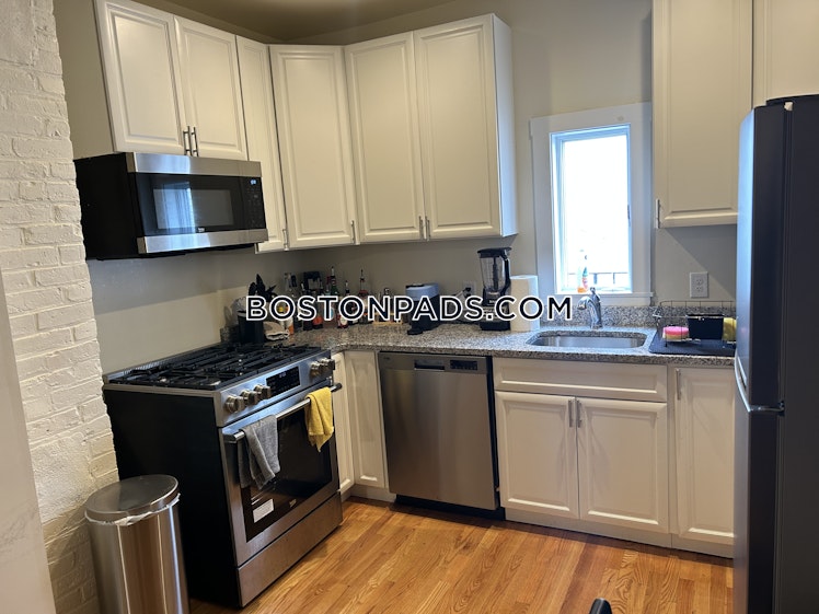 East 3rd St., Boston