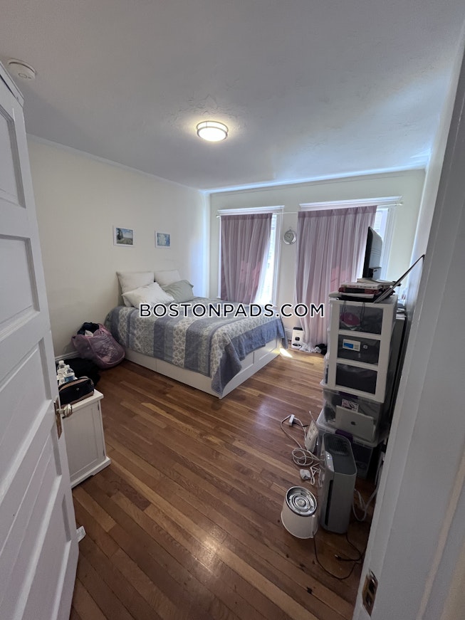 Brookline - $5,400+ /mo