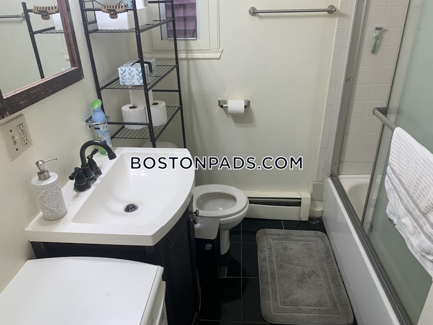 BOSTON - MISSION HILL - 3 Beds, 1 Bath - Image 78