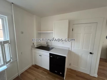 Reading - 2 Beds, 2 Baths