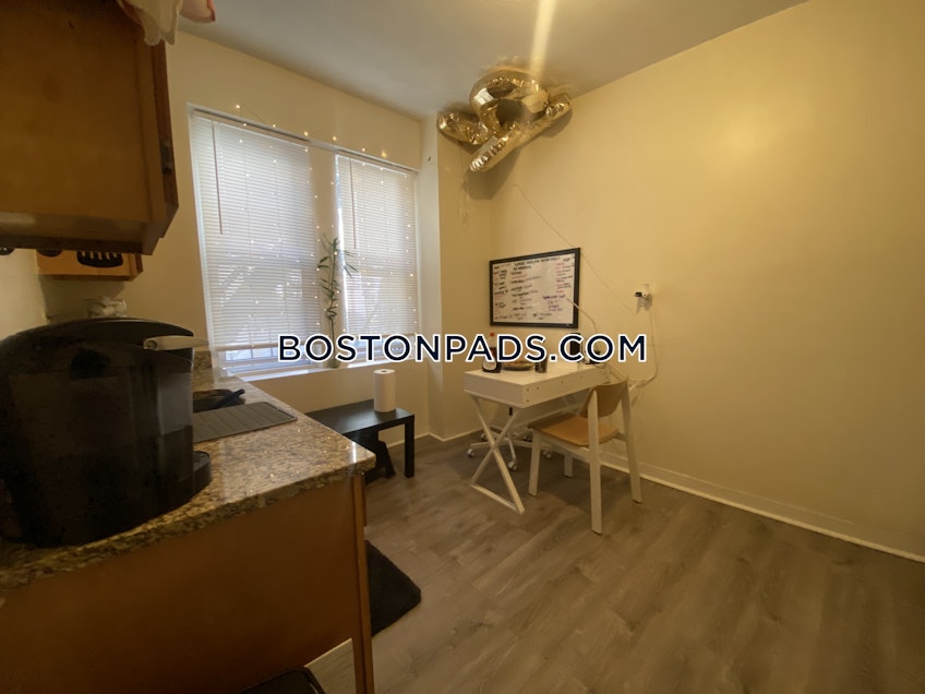Boston - $2,150+ /month