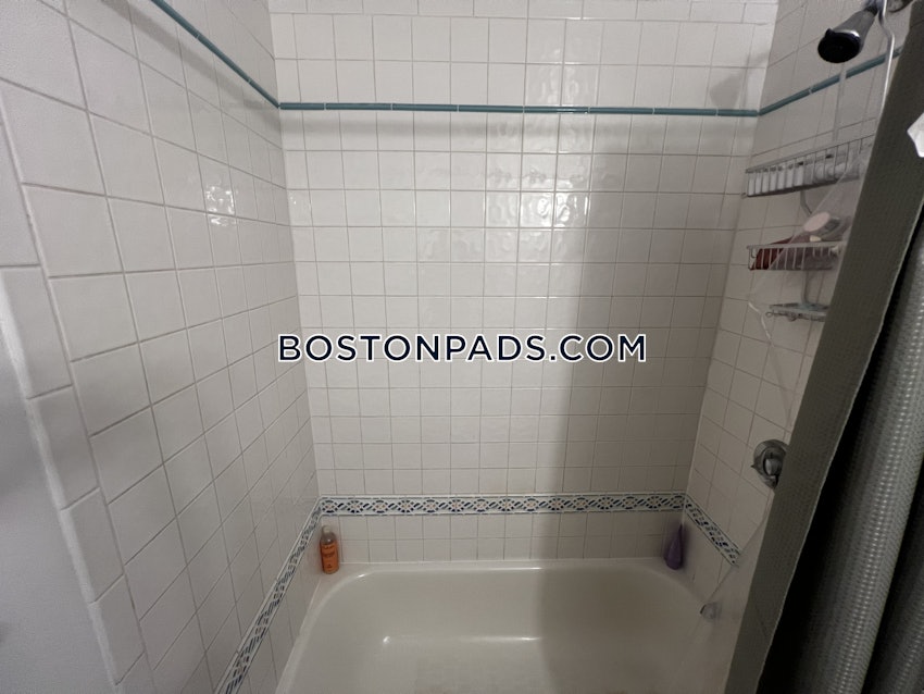BOSTON - NORTH END - 2 Beds, 1 Bath - Image 45