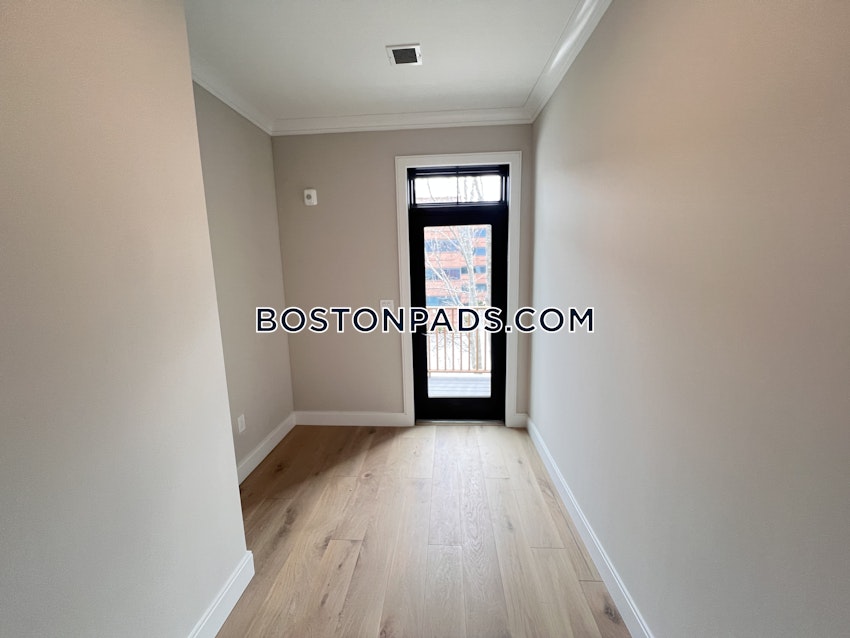 BOSTON - ALLSTON - 5 Beds, 3 Baths - Image 16
