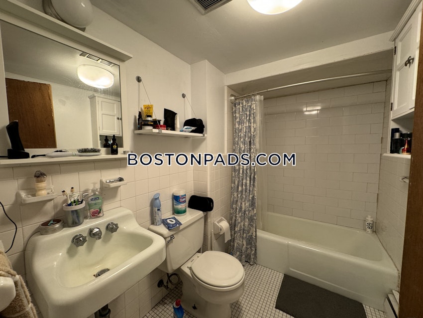 BOSTON - BACK BAY - 1 Bed, 1 Bath - Image 43
