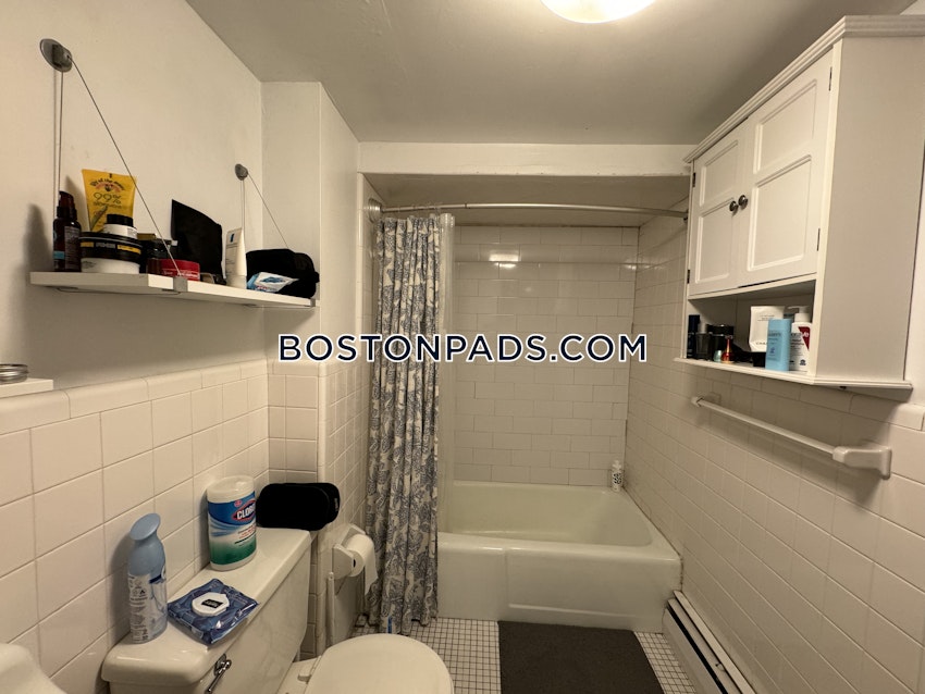 BOSTON - BACK BAY - 1 Bed, 1 Bath - Image 42