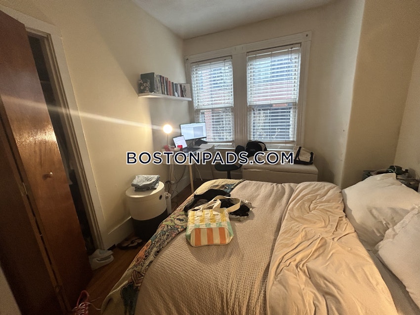 BOSTON - BEACON HILL - 2 Beds, 1 Bath - Image 13