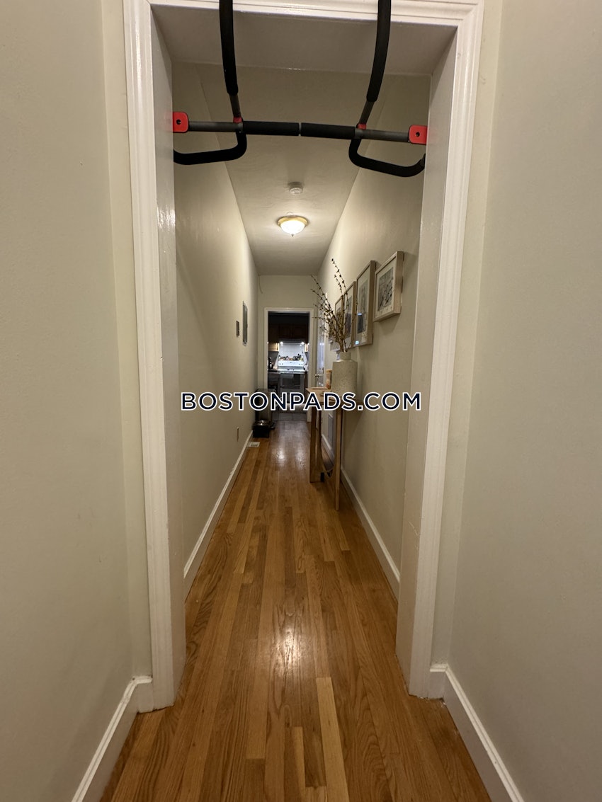 SOMERVILLE - WINTER HILL - 2 Beds, 1 Bath - Image 11