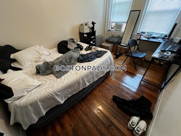 Boston - 2 Beds, 1 Baths