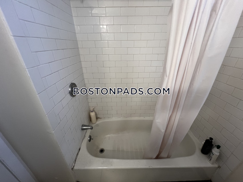 BOSTON - BACK BAY - 2 Beds, 2 Baths - Image 33