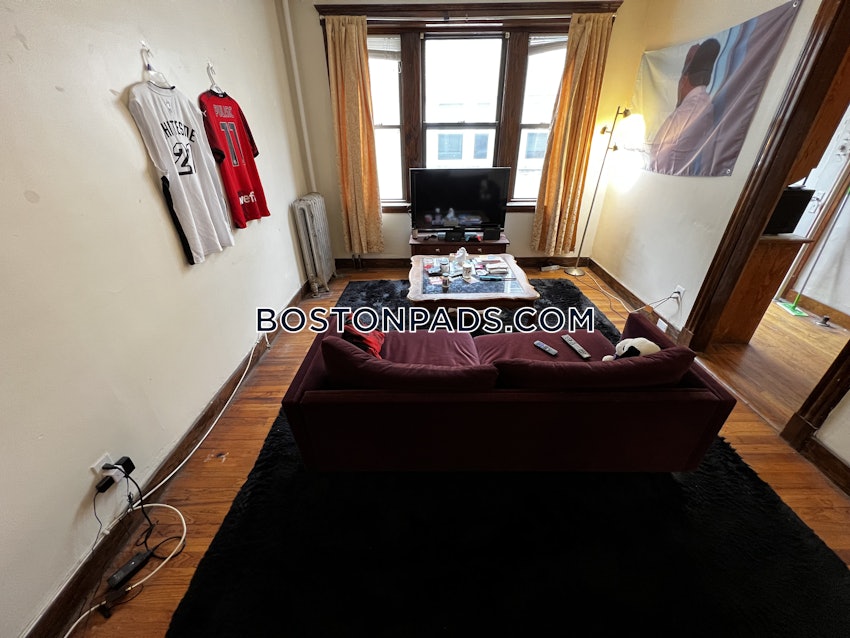 BOSTON - ALLSTON/BRIGHTON BORDER - 2 Beds, 1 Bath - Image 32