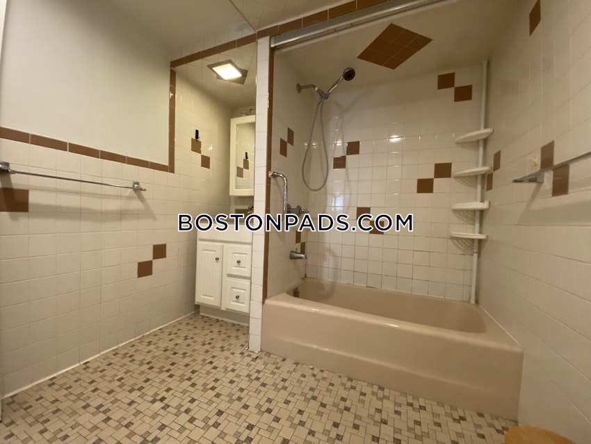 BOSTON - EAST BOSTON - MAVERICK - 2 Beds, 1 Bath - Image 2