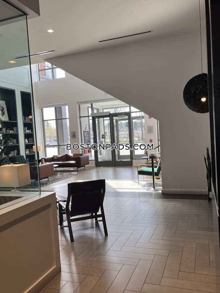 Washington St., Newton