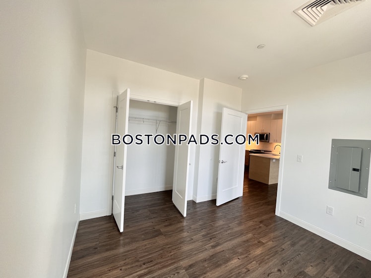 Washington St., Newton