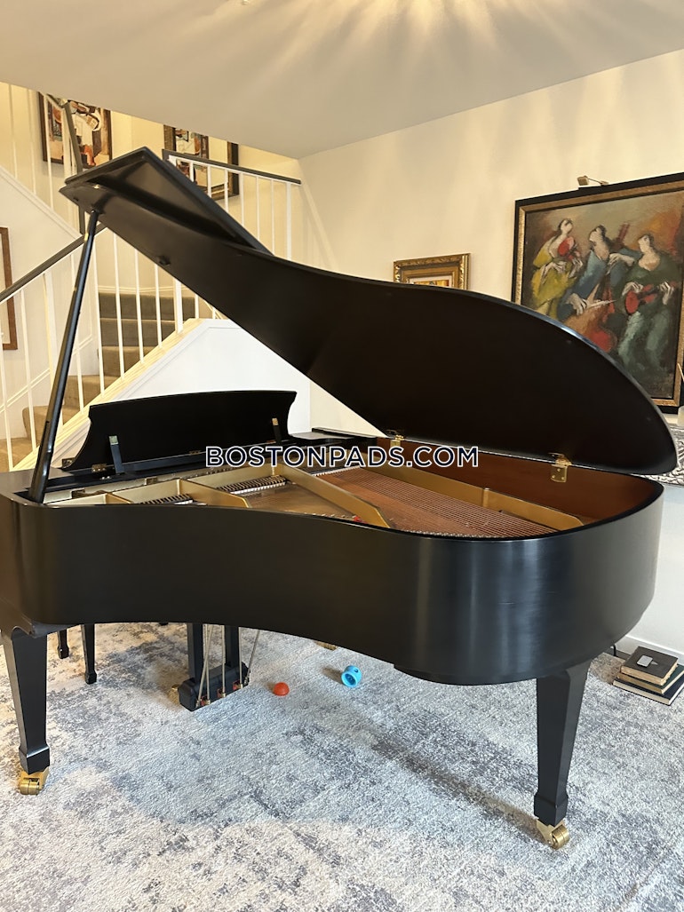 Atlantic Ave. Boston