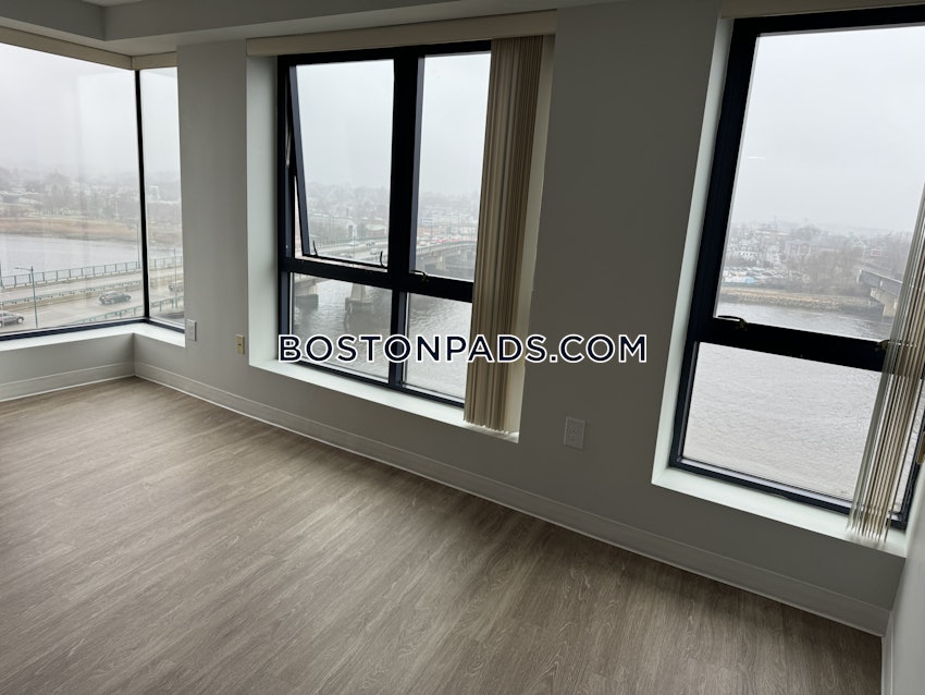 QUINCY - NORTH QUINCY - 2 Beds, 2 Baths - Image 4