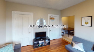 Boston - 4 Beds, 2 Baths