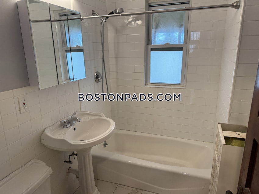 BOSTON - DORCHESTER - FIELDS CORNER - 3 Beds, 1 Bath - Image 5