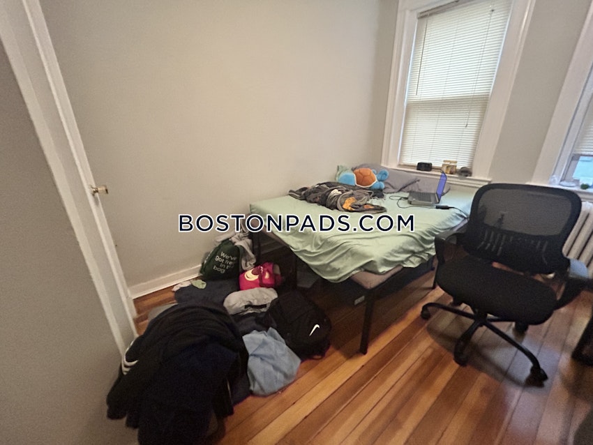 BOSTON - NORTH END - 1 Bed, 1 Bath - Image 14