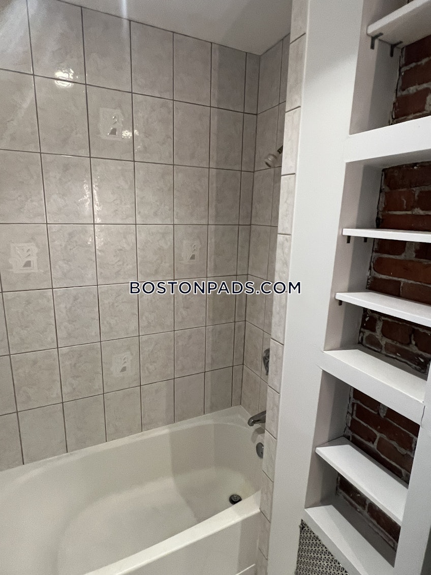 Boston - $2,700+ /month