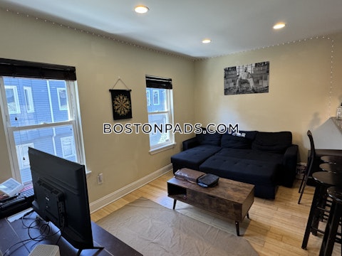 Saint James Place Boston photo 11