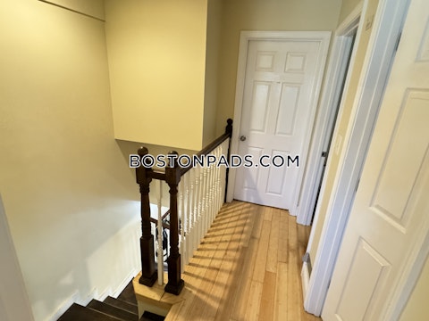 Saint James Place Boston photo 7