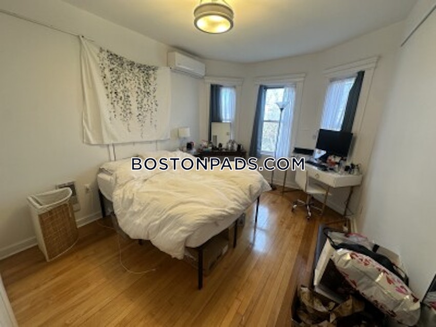 CAMBRIDGE - CENTRAL SQUARE/CAMBRIDGEPORT - 3 Beds, 2 Baths - Image 13