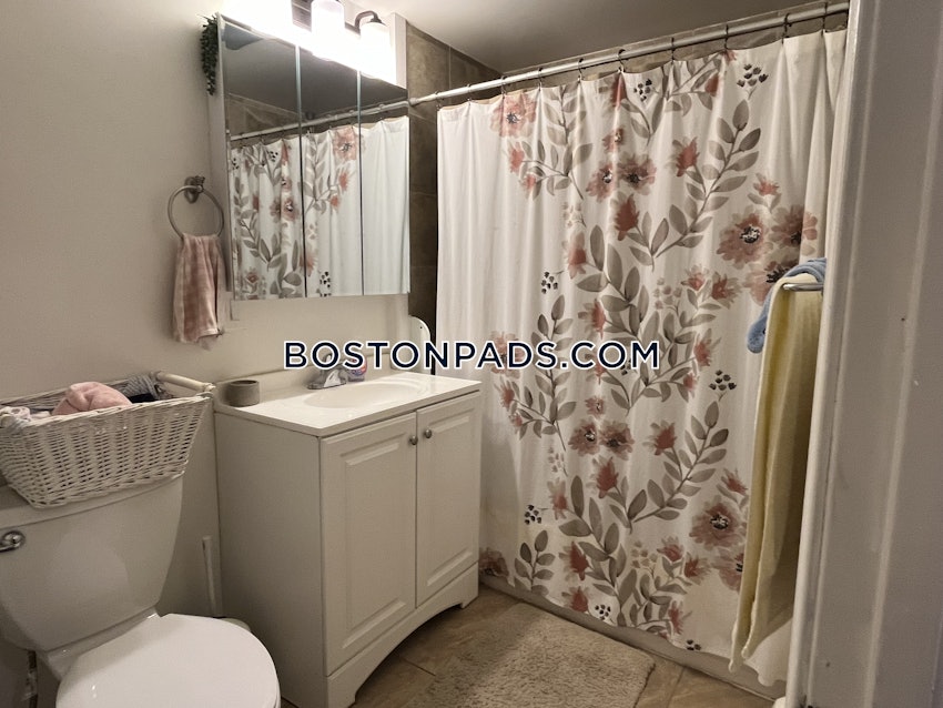 BOSTON - NORTH END - 3 Beds, 1 Bath - Image 51
