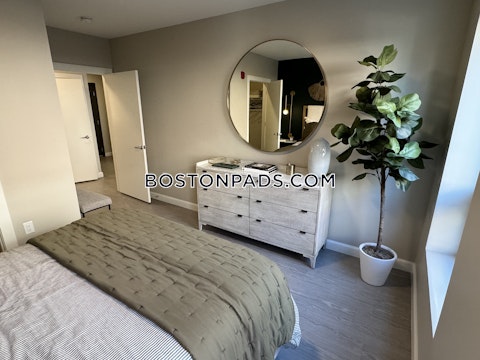 Charles St. Cambridge photo 11