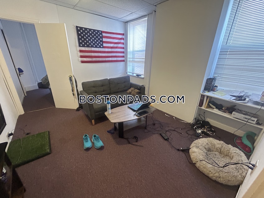 Boston - $2,450+ /month