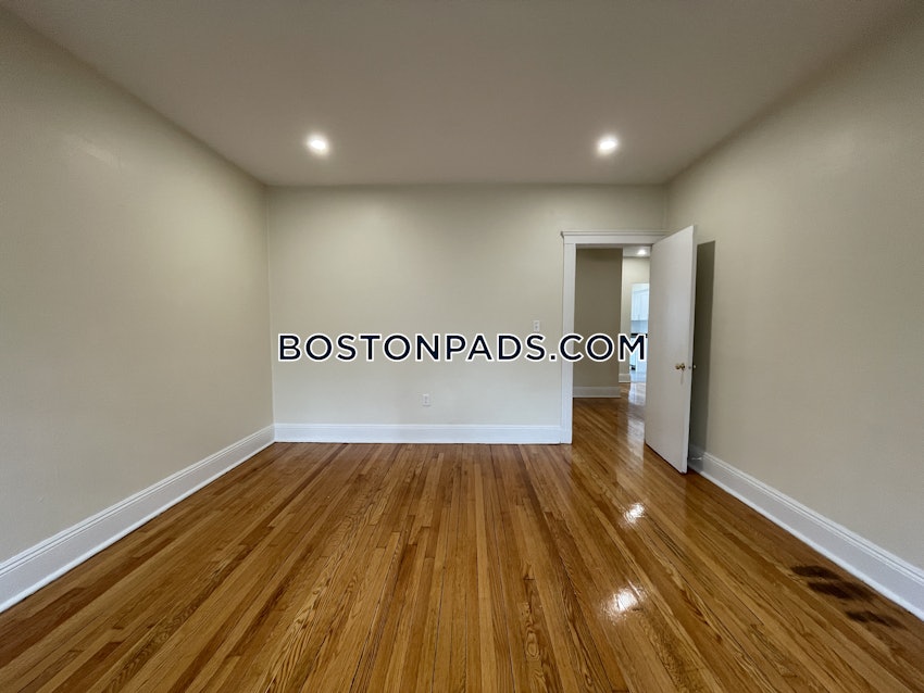 BOSTON - BRIGHTON - CLEVELAND CIRCLE - 1 Bed, 1 Bath - Image 6