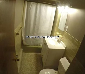 Brookline St. Cambridge