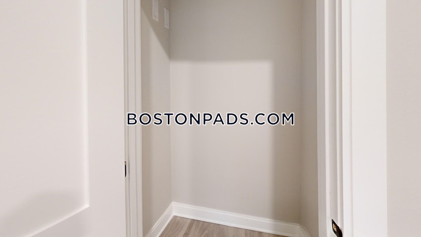 BOSTON - DOWNTOWN - 4 Beds, 2 Baths - Image 15