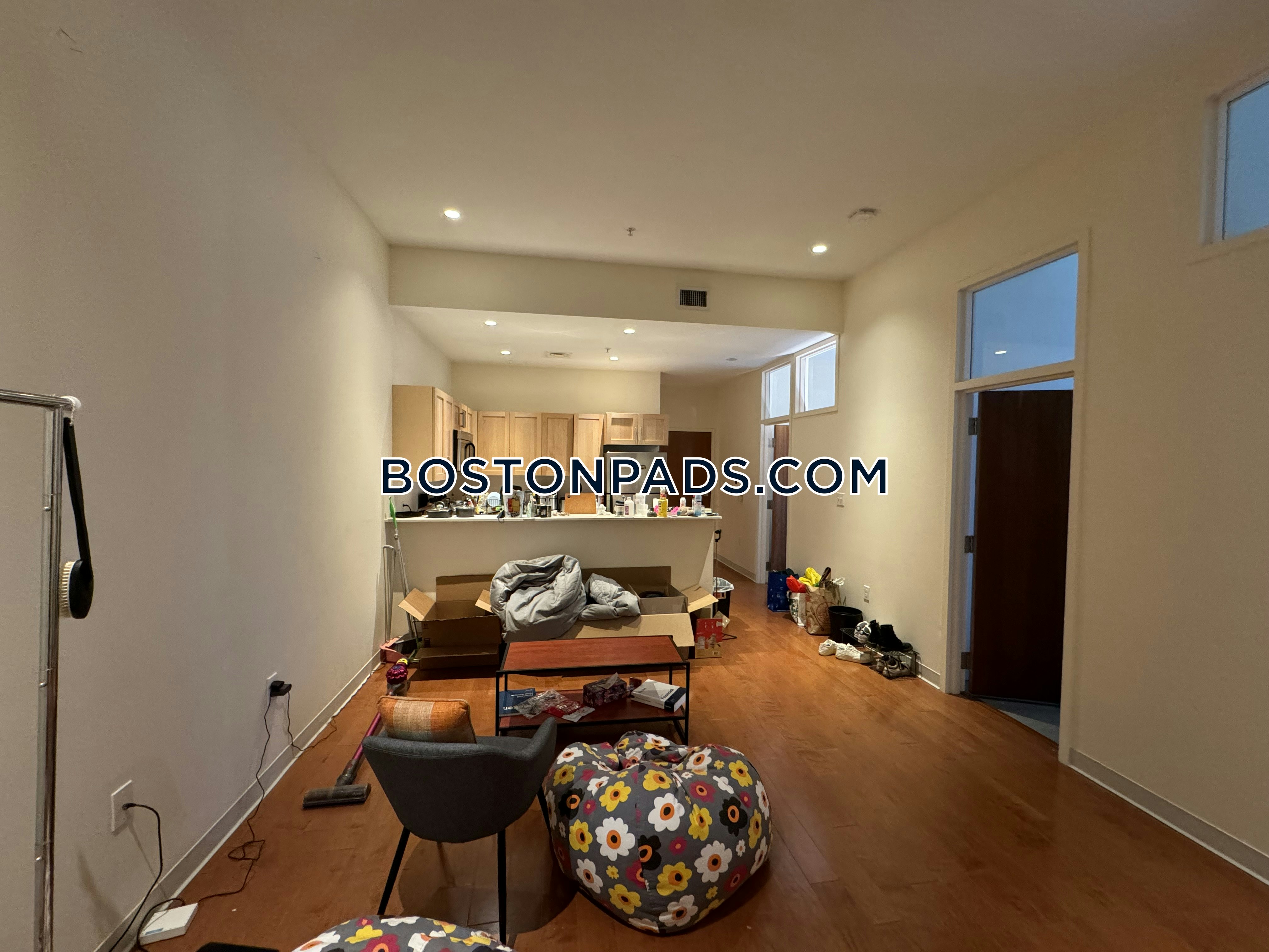 Downtown, Boston, MA - 2 Beds, 1 Bath - $1,925 - ID#8015135