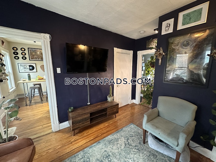 Medford - $4,345+ /month